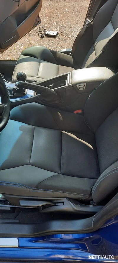 Volvo V70 2006, photo 5/6