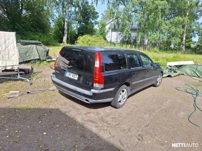 Volvo V70 2002, kuva 3/12
