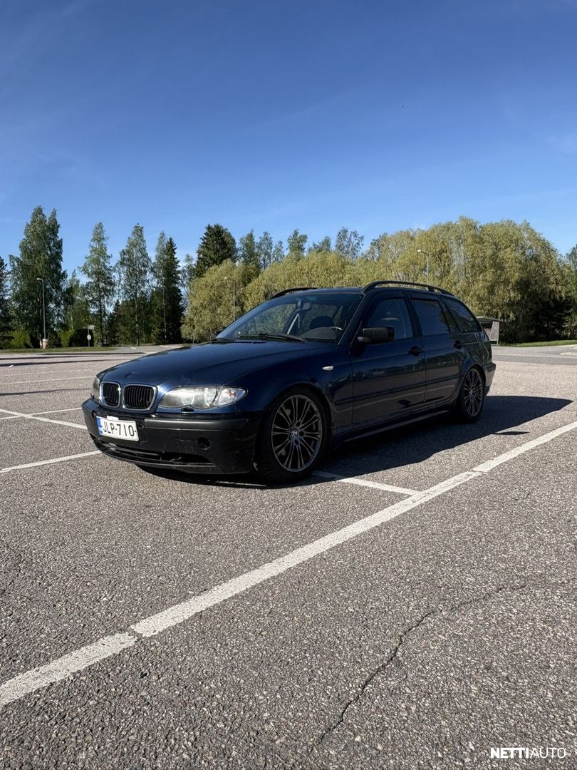 BMW 320