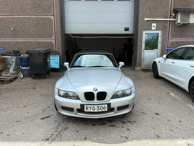BMW Z3 1,9i 2001, kuva 3/9