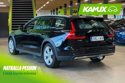 Volvo V60 Cross Country Core B5 AWD 2023, photo 2/19