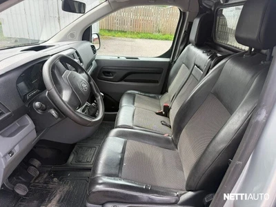 Toyota Proace L1 2,0 D 120 5-ovinen 2017, kuva 7/10