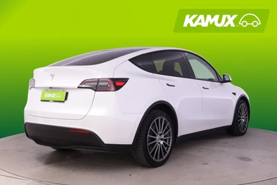 Tesla Model Y Long Range 2022, kuva 5/17