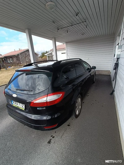 Ford Mondeo 2.0 TDCi 140hv 2010, photo 4/15