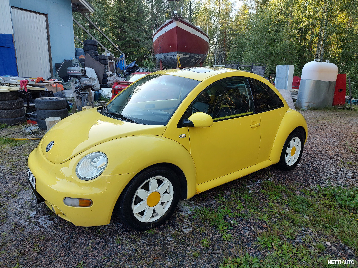 Volkswagen New Beetle