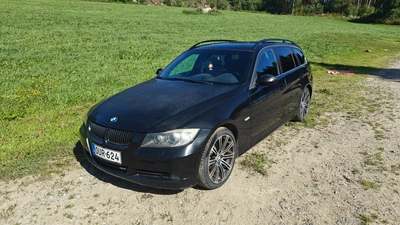 BMW 325 . 2007, kuva 1/9