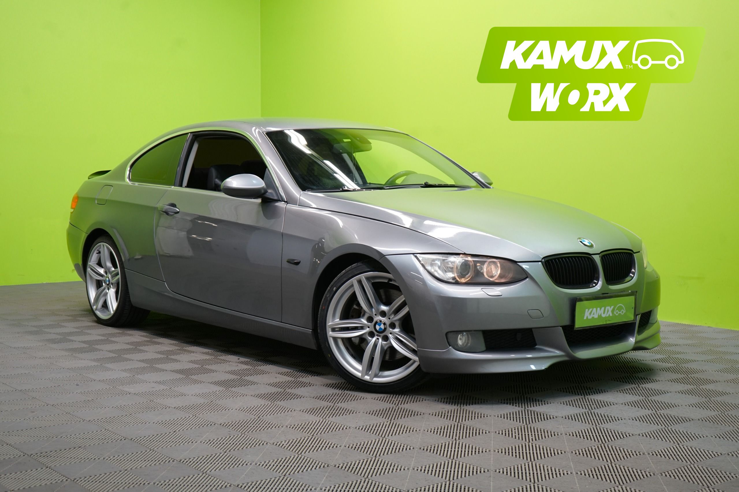 BMW 330 330i Coupé 3,0L 272HP