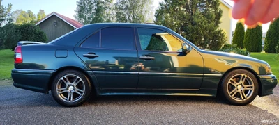 Mercedes-Benz C 1996, kuva 3/13