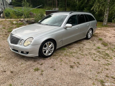 Mercedes-Benz E 270 CDI 2003, kuva 1/10
