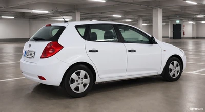Kia Ceed 1,4 LX HB 5D Huoltokirja 2007, photo 3/8