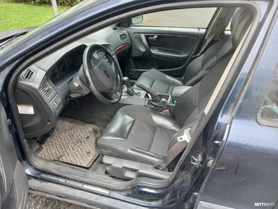 Volvo V70 2001, kuva 5/6
