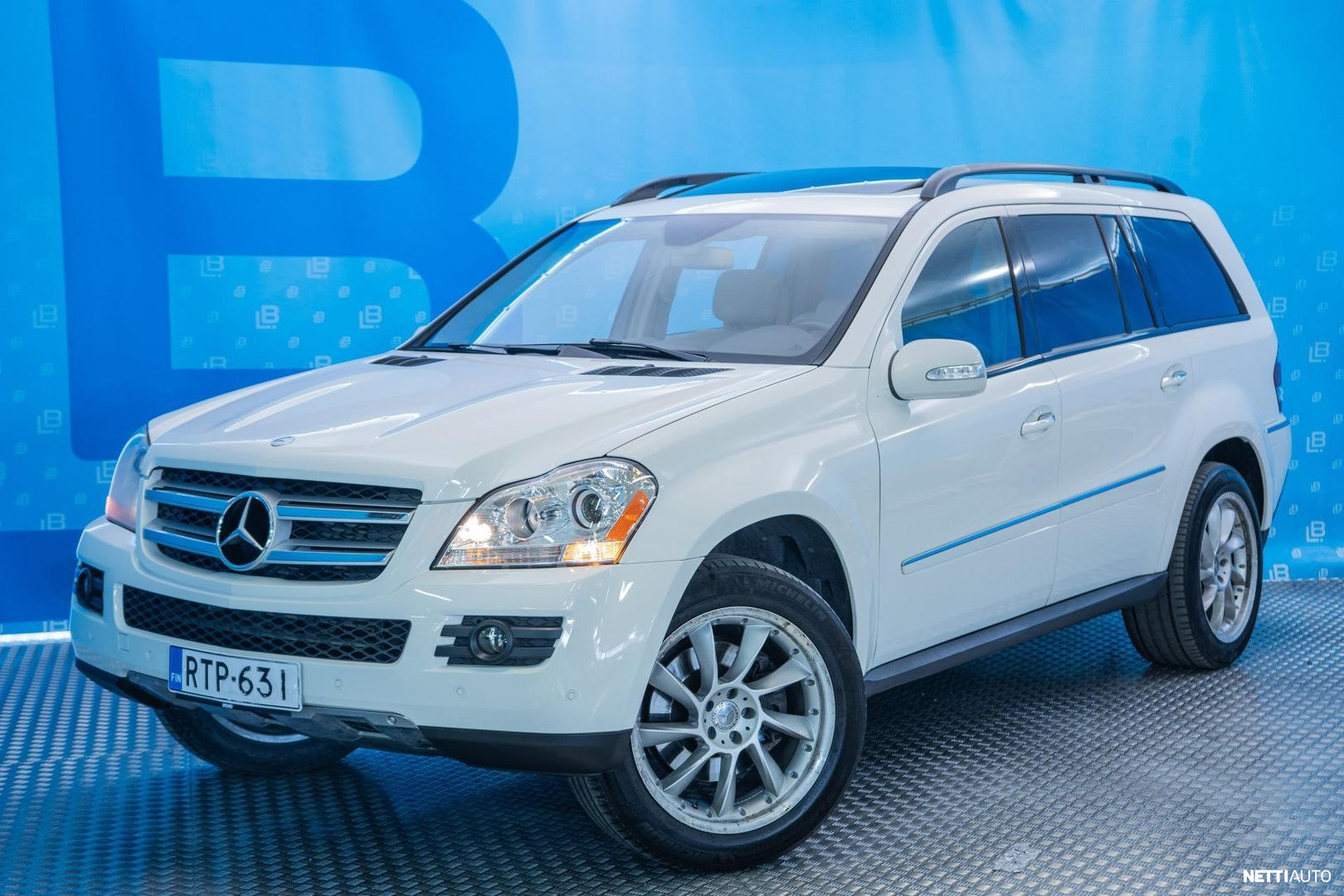Mercedes-Benz GL