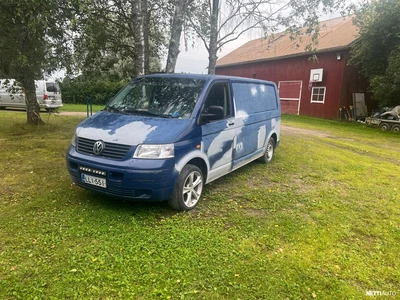 Volkswagen Transporter 2005, photo 1/11