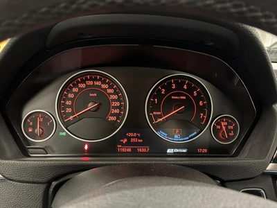 BMW 330 F30 Sedan 330e A Business Sport 2018, photo 5/10