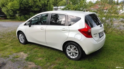 Nissan Note 2015, photo 3/7