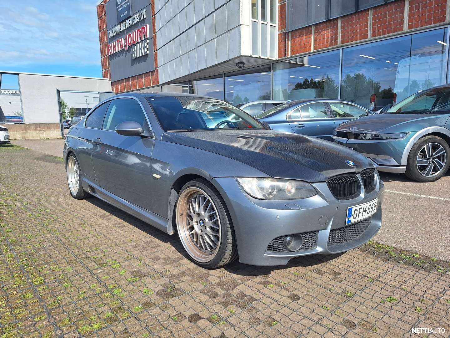 BMW 335