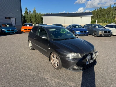 Seat Ibiza FR 150 Turbo 3d 2008, photo 4/11