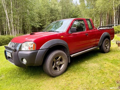 Nissan King Cab King Cap 2003, photo 3/5