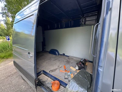 Volkswagen Crafter 2009, kuva 6/10