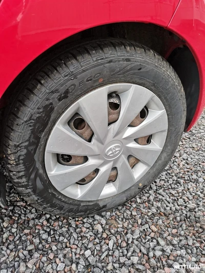 Toyota Aygo 1,0 VVT-i Active 5ov 2014, kuva 5/13