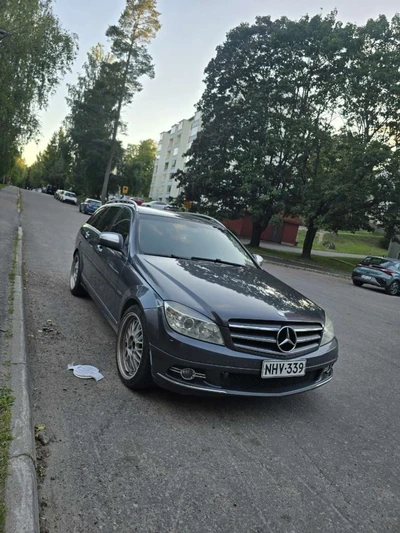 Mercedes-Benz C 220 CDI 2008, kuva 2/5