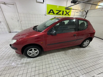 Peugeot 206 Juuri katsadtettu 2000, kuva 6/24