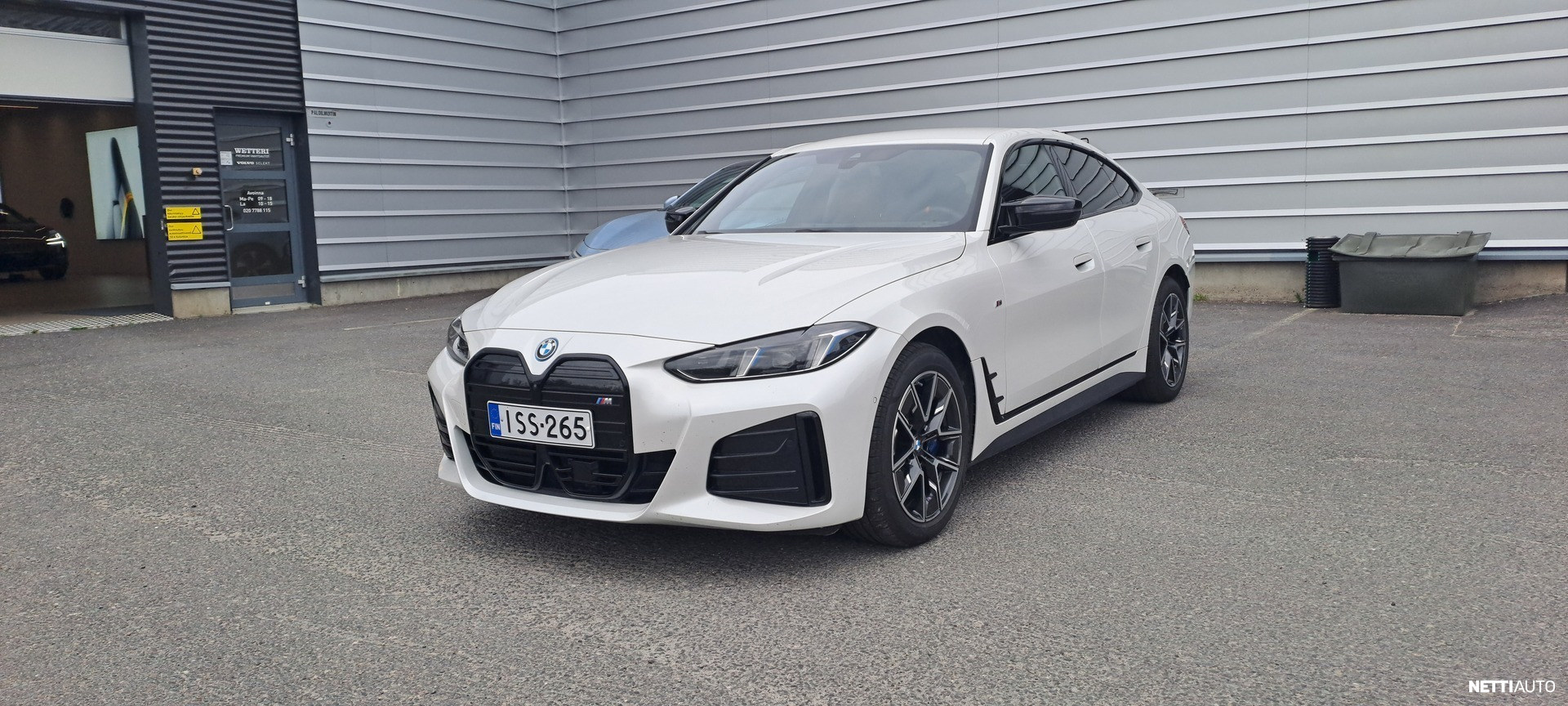 BMW i4 M60