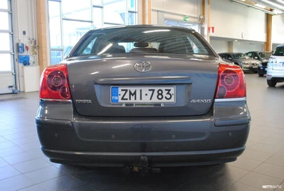 Toyota Avensis 2006, photo 4/7