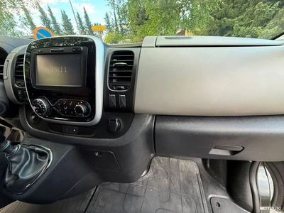 Renault Trafic 2017, kuva 4/10