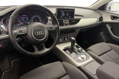 Audi A6 2015, photo 6/29