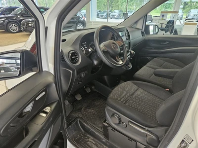 Mercedes-Benz Vito 2023, photo 5/17