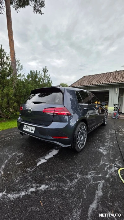 Volkswagen Golf 2018, photo 6/13