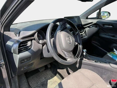 Toyota C-HR 1,8 Hybrid Active Edition 2019, photo 4/5