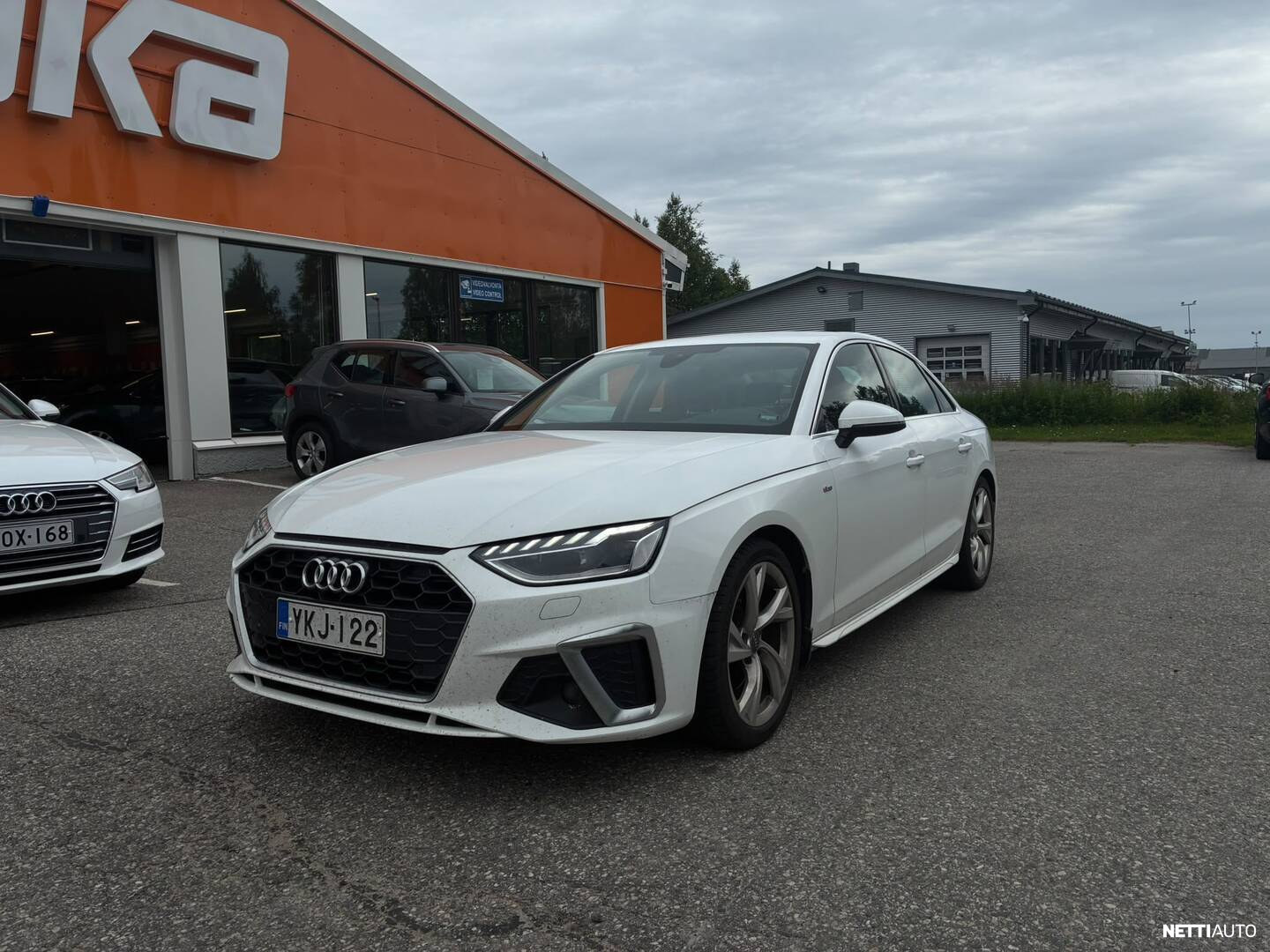 Audi A4