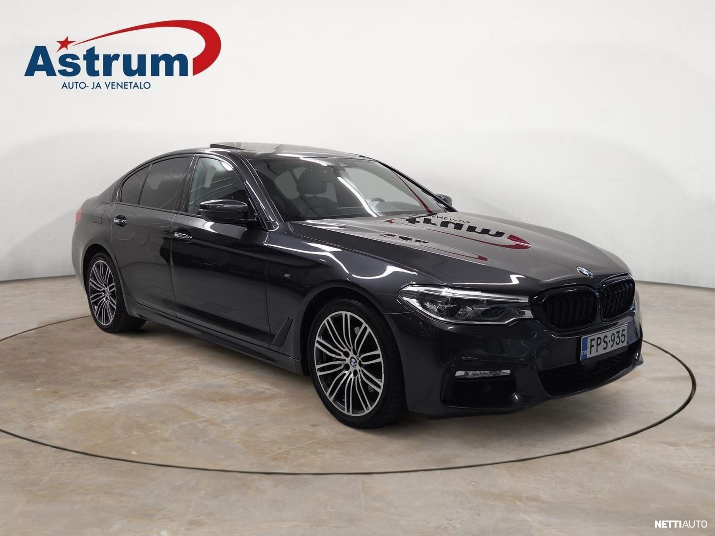 BMW 530