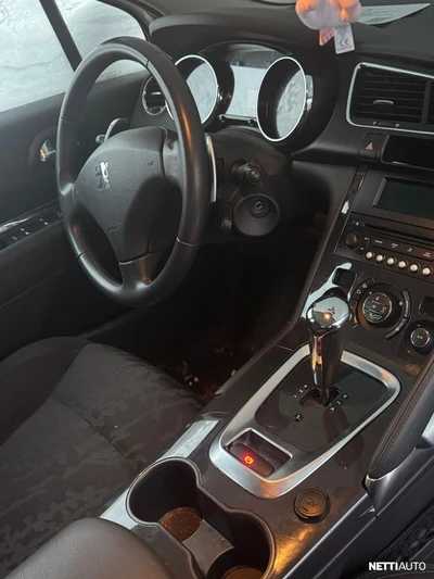 Peugeot 3008 2010, kuva 4/9