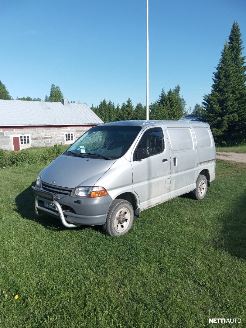 Toyota Hiace
