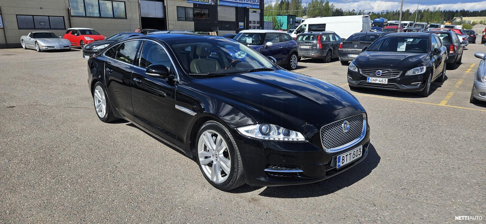 Jaguar XJ