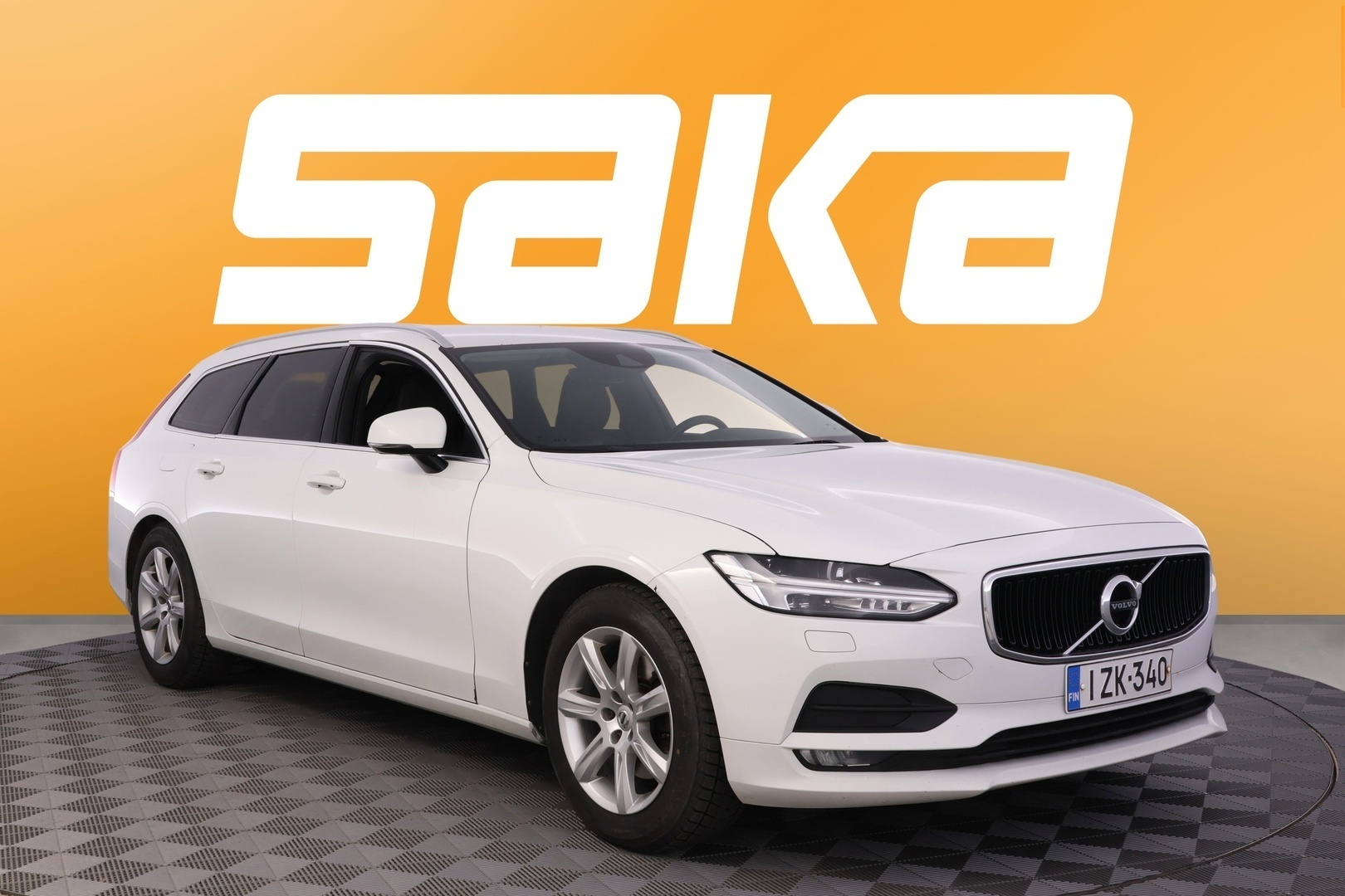 Volvo V90 D4 Momentum aut