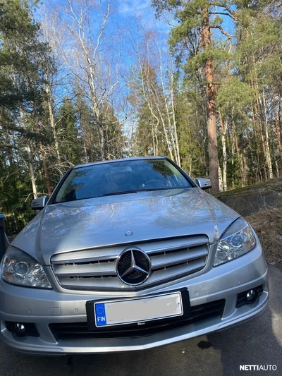 Mercedes-Benz C 200 2010, photo 6/14