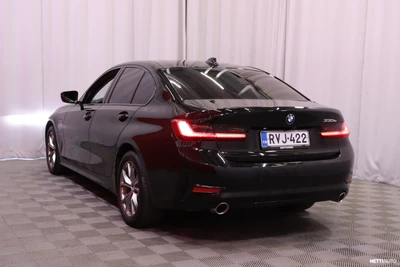 BMW 330 330e 2019, photo 5/10