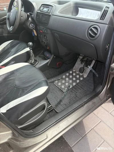 Fiat Punto 2006, kuva 5/5