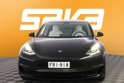 Tesla Model 3 Long Range 2021, photo 2/10