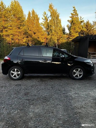 Toyota Auris 1,8 HSD Linea Sol 5ov 2010, kuva 5/10