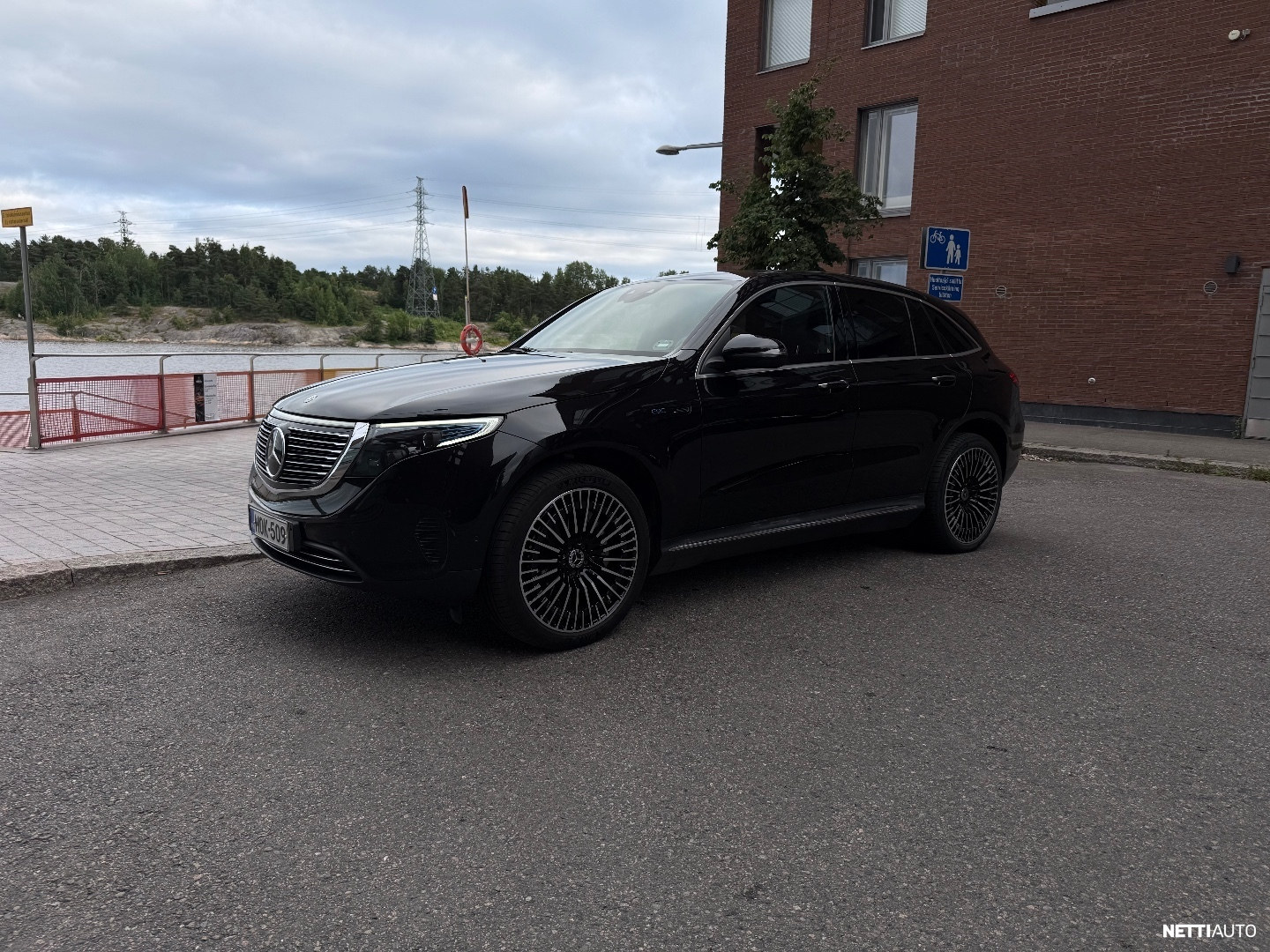Mercedes-Benz EQC