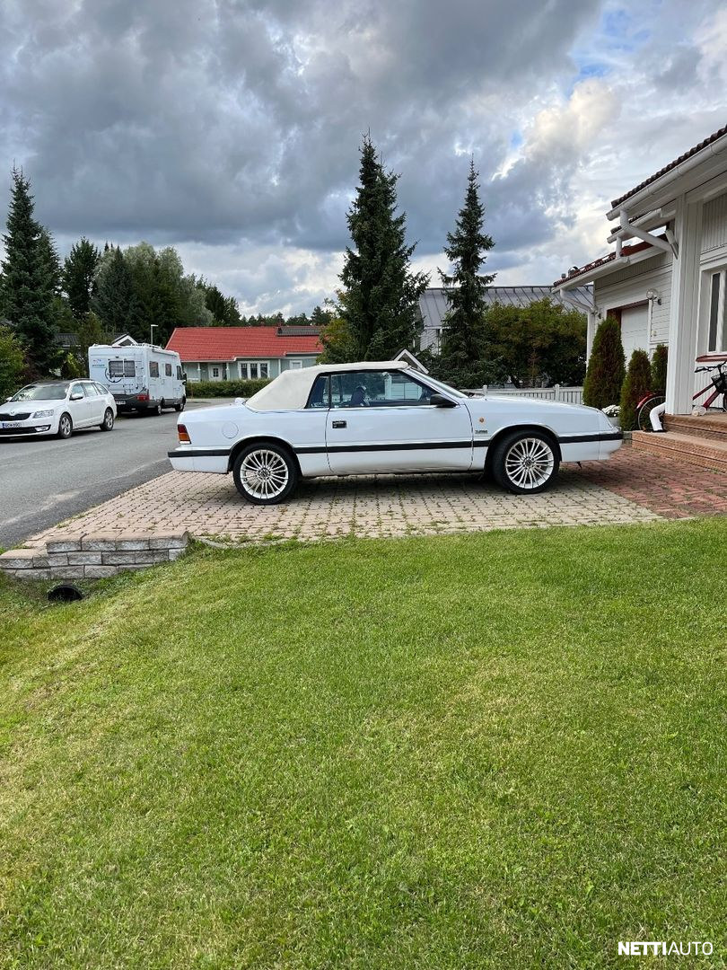 Chrysler Le Baron