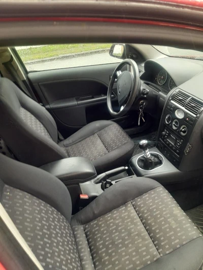Ford Mondeo Ehjä Mondeo 2002, kuva 3/3