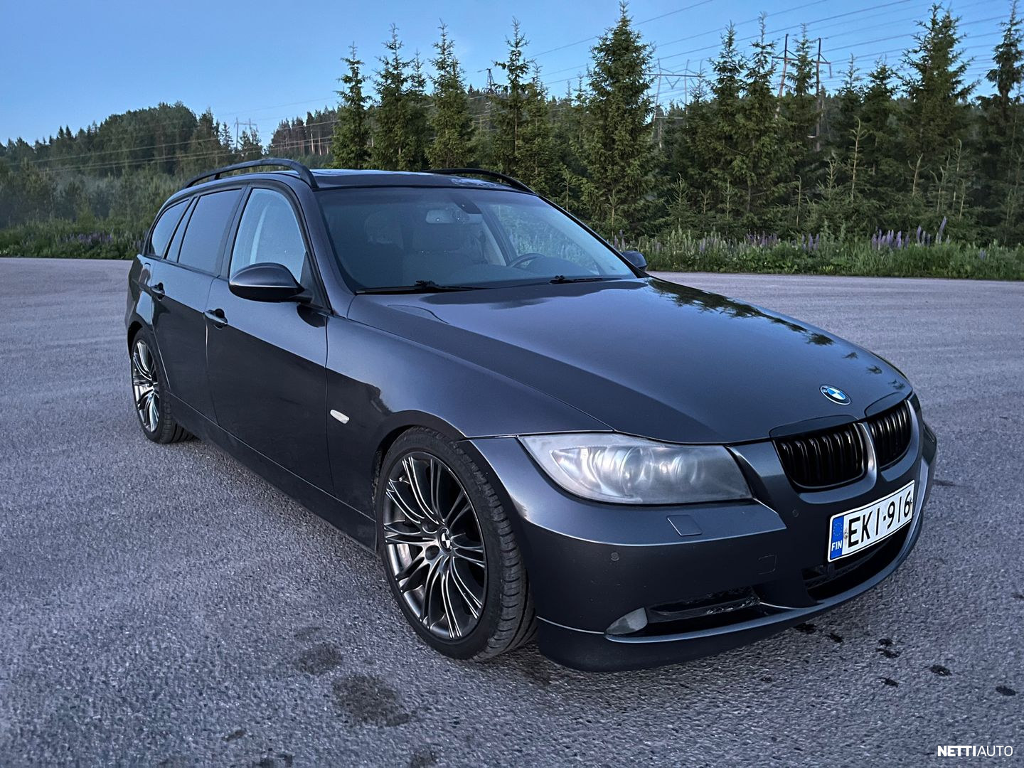 BMW 320