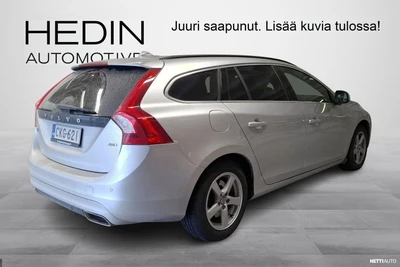 Volvo V60 D4 AWD Business aut 2016, kuva 2/3