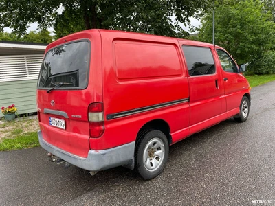 Toyota Hiace 2004, photo 3/14